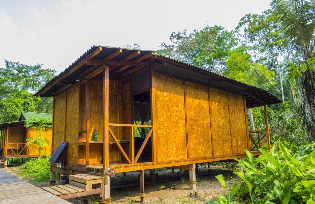 Hotel Amazon Planet à Tambopata Extérieur photo